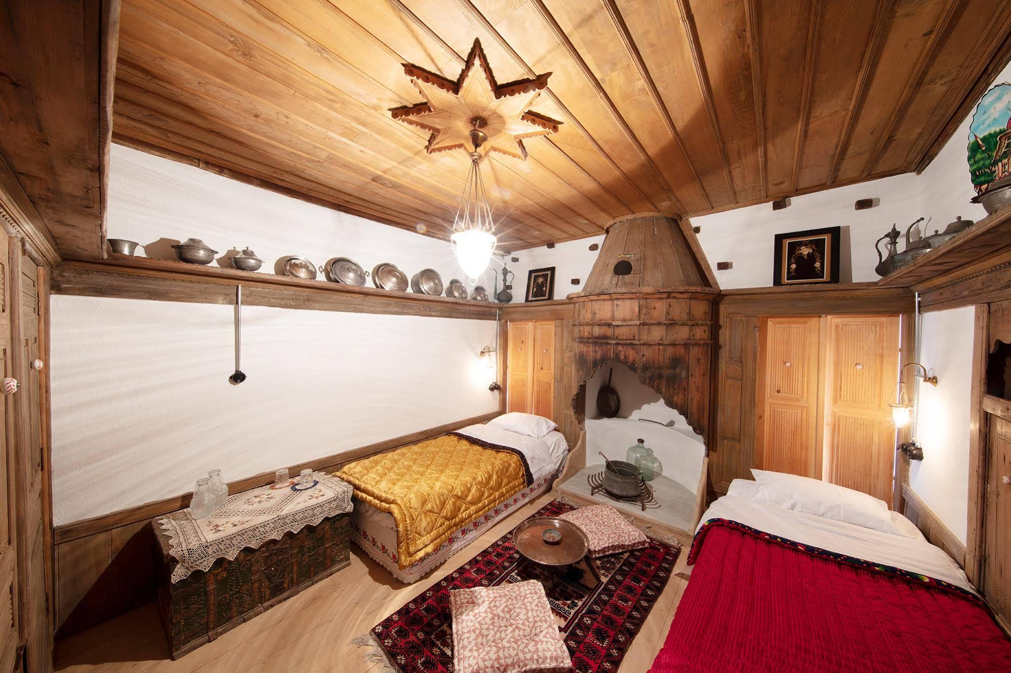 Yeniçeri Ahmet Ağa Konağı Antalya Dış mekan fotoğraf