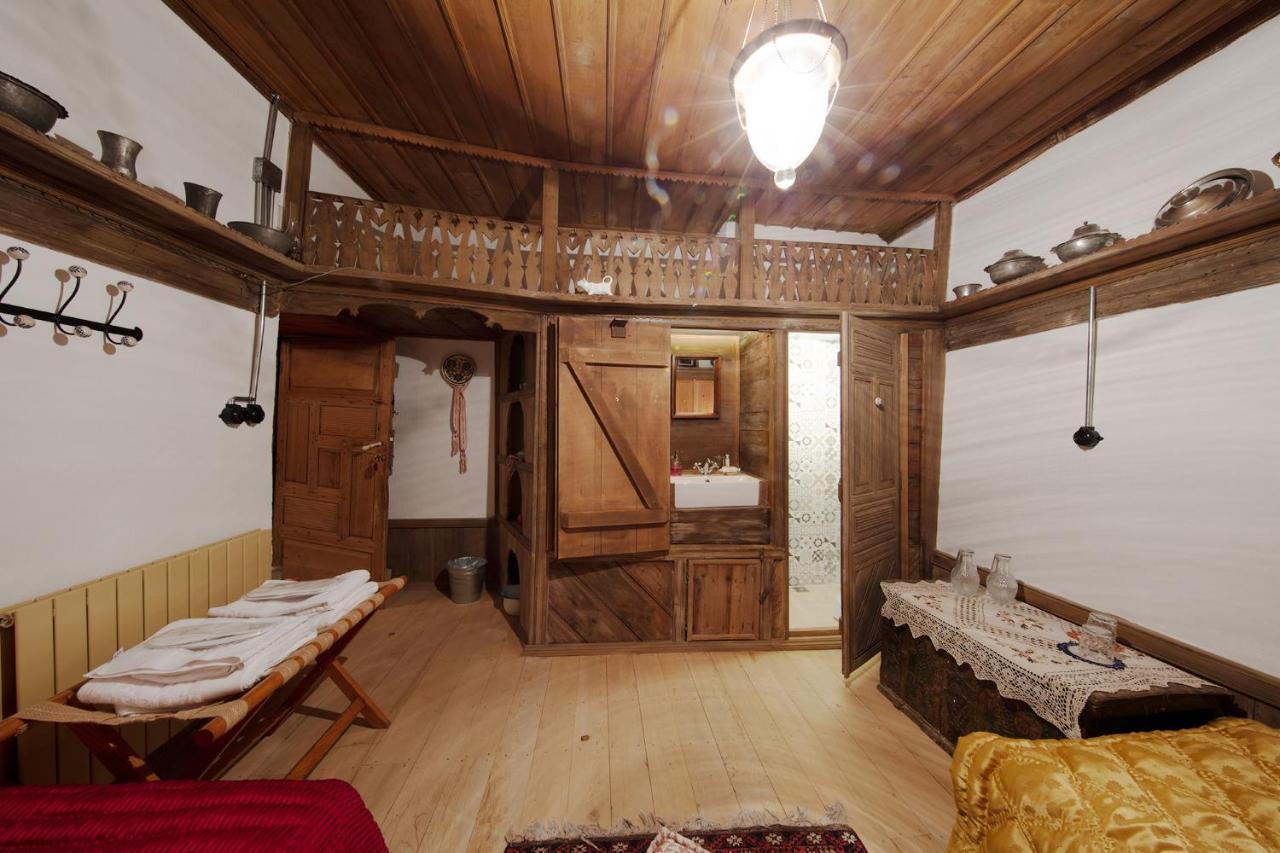 Yeniçeri Ahmet Ağa Konağı Antalya Dış mekan fotoğraf
